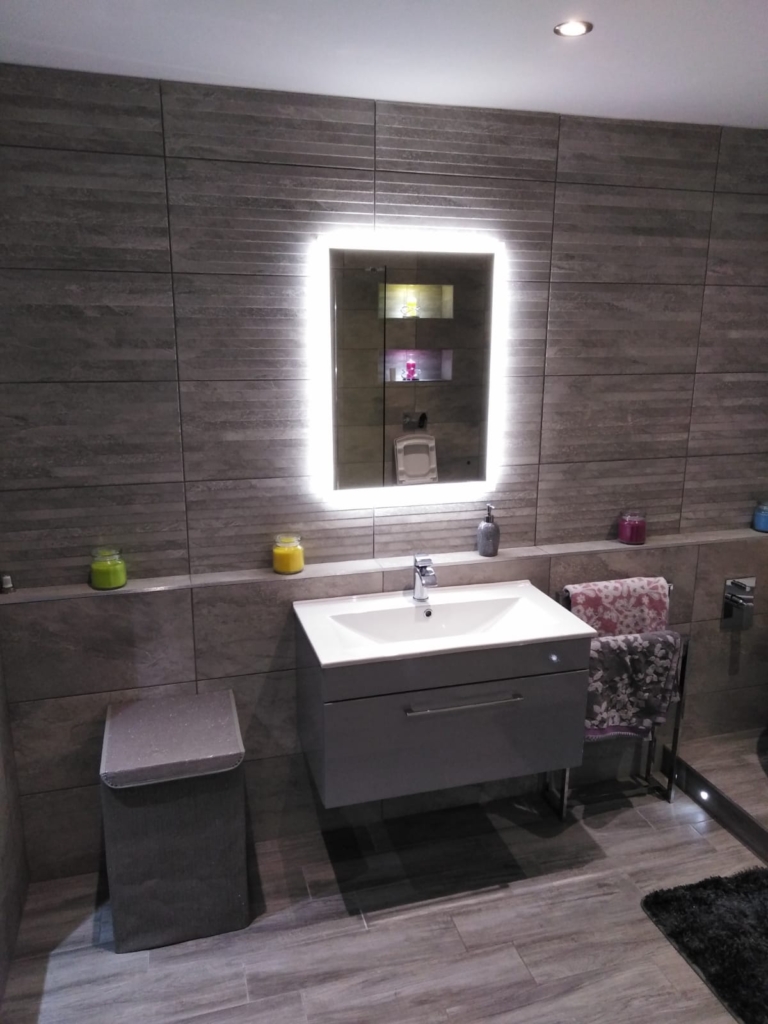 What Is The Best Colour For A Bathroom Suite